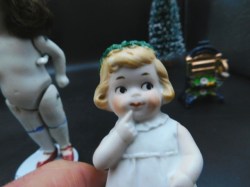 4 bisque dolls lot 5 b
